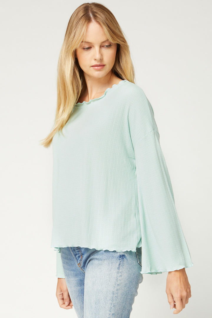 Waffle-Knot Top with Lettuce Trim